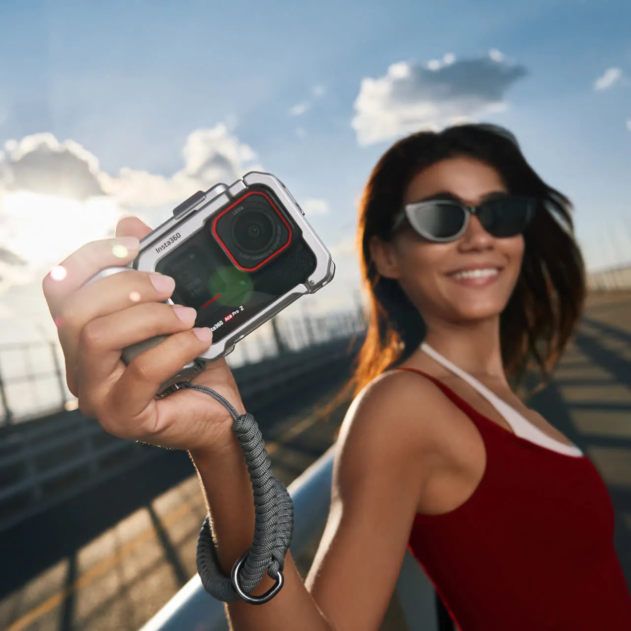 (熱賣中！) Insta360 Ace pro 2 街拍套裝 (雙電版) Xplorer Bundle