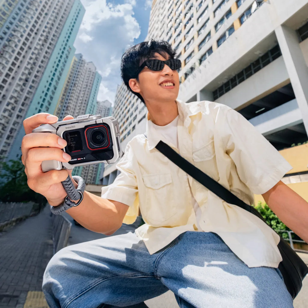 (熱賣中！) Insta360 Ace pro 2 街拍套裝 (雙電版) Xplorer Bundle