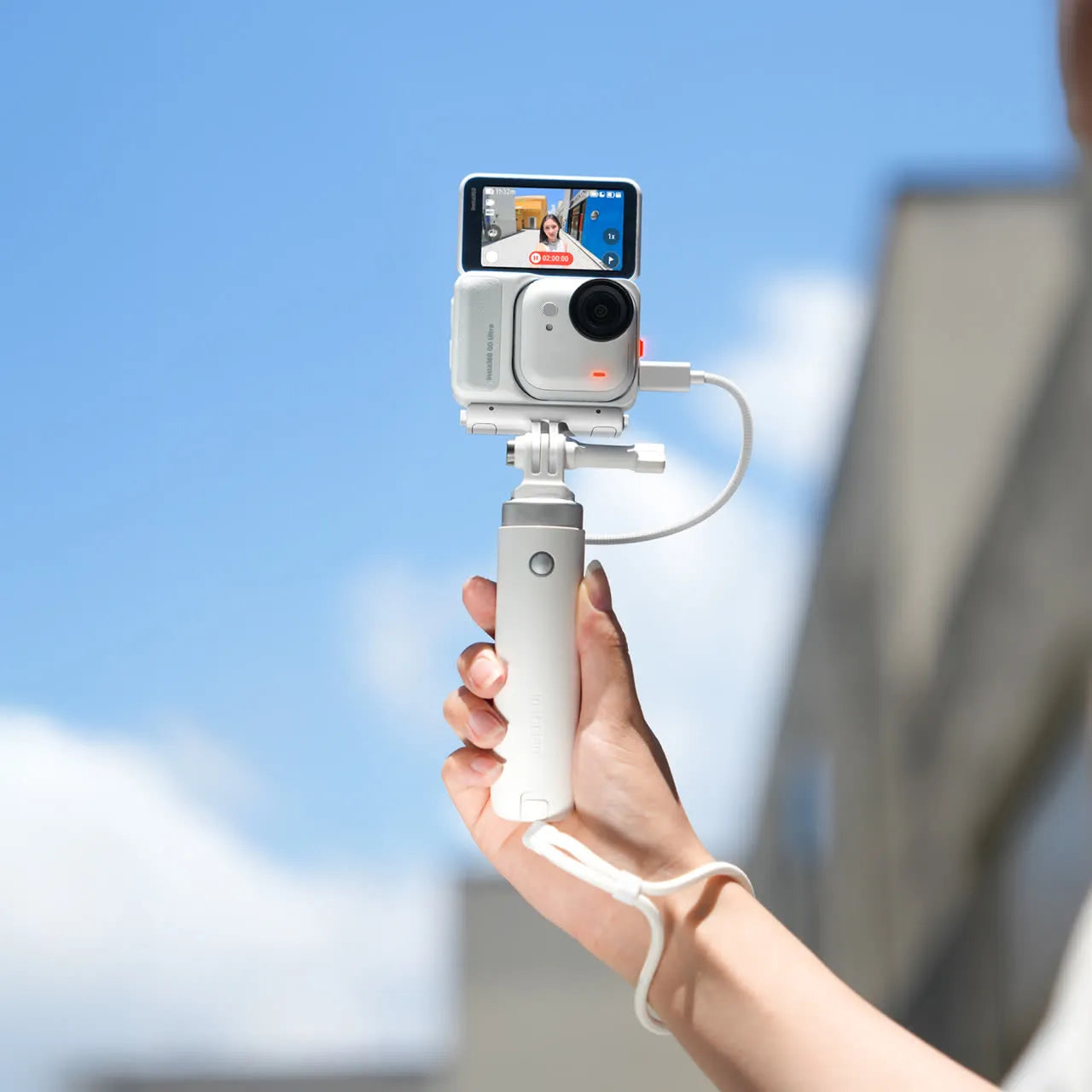 Insta360 3 Prong to 1/4" Adapter