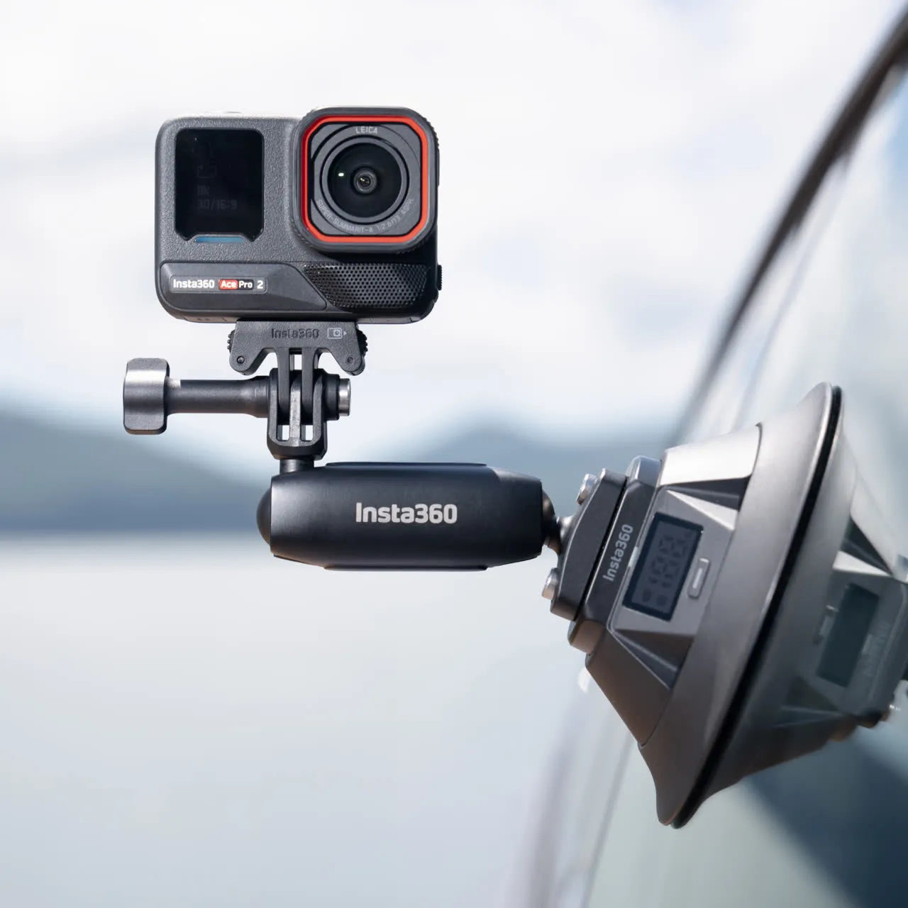 Insta360 電動吸盤支架 Electric Suction Cup Mount