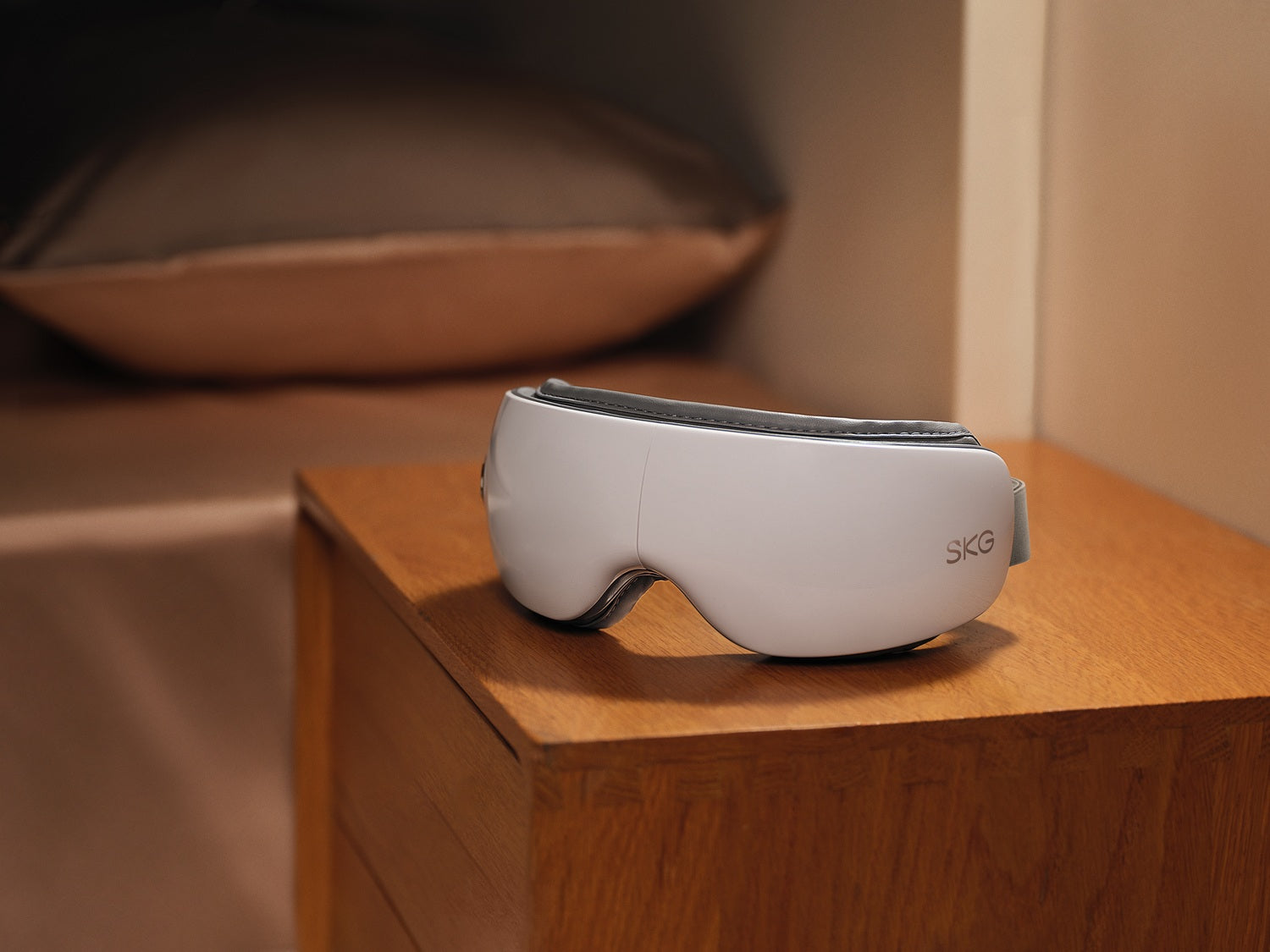 SKG - ES500 Eye Massager