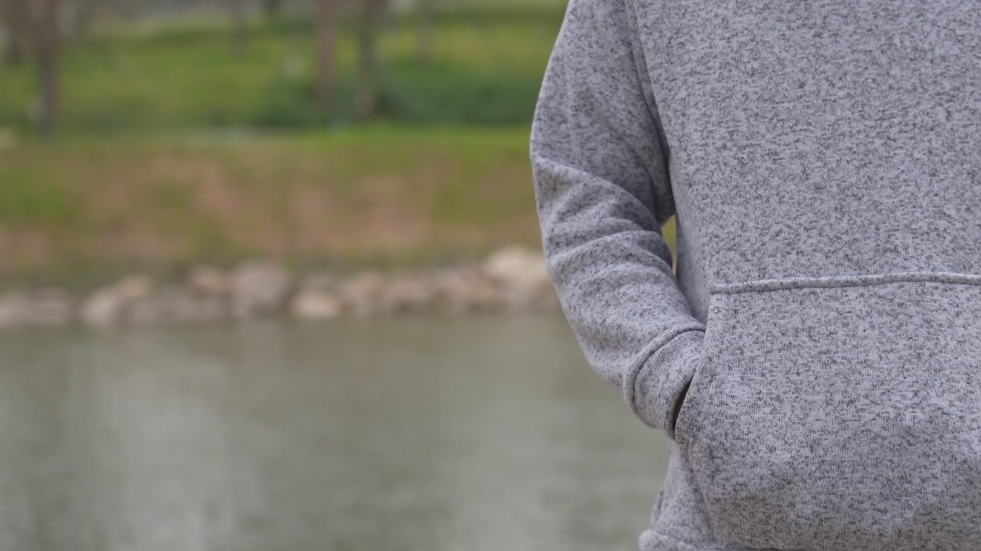 Insta360 折疊式三腳架自拍棒遙控器套餐(1/4 " 螺口)Foldable 2-in-1 Selfie Stick Remote Kit (1/4" Mount)